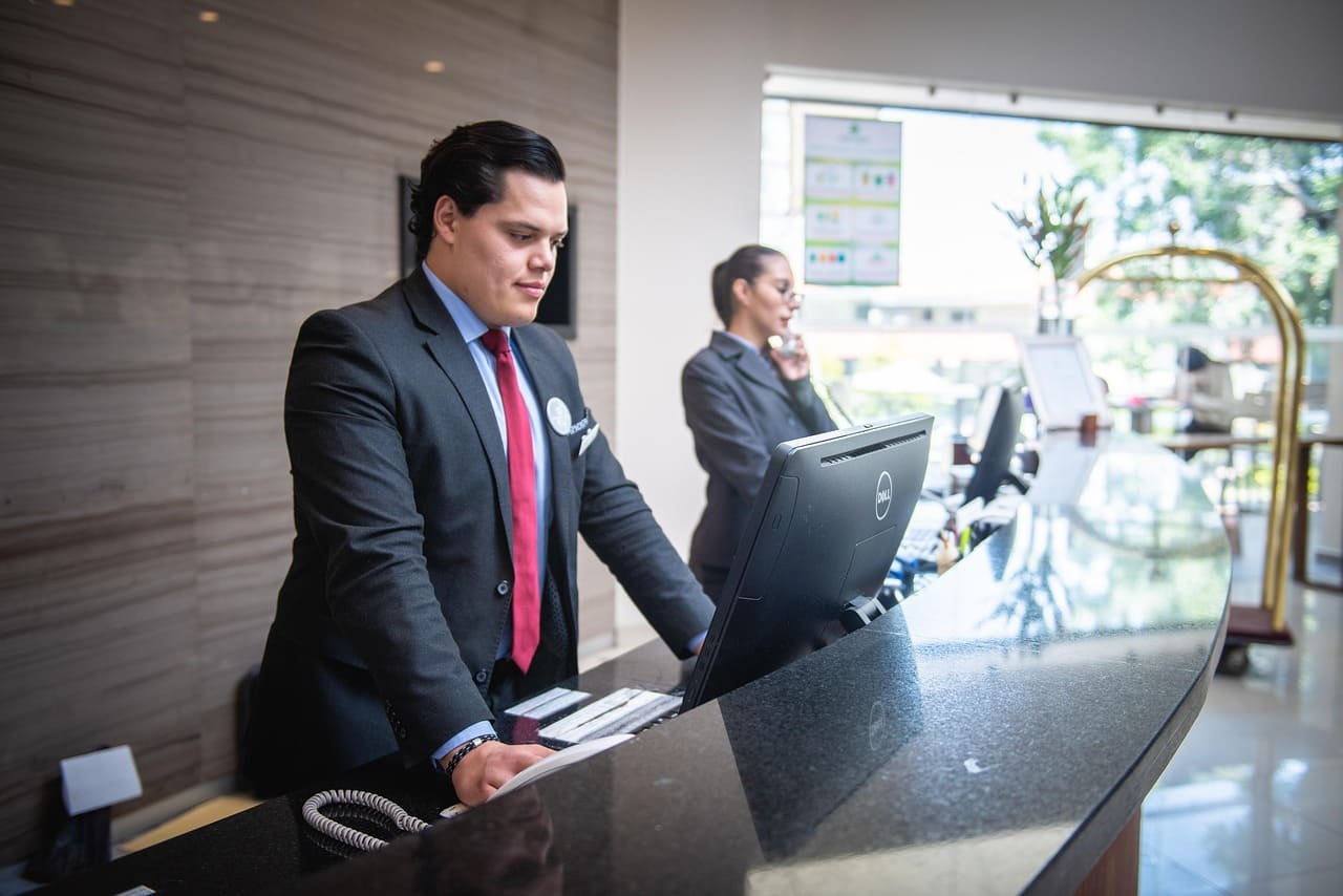 que es un pms hotelero